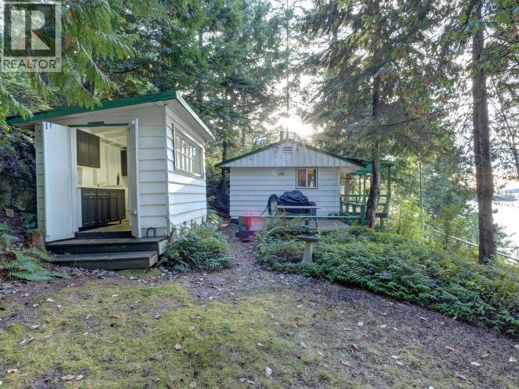 4141 Francis Peninsula Road, Pender Harbour, British Columbia  V0N 2H1 - Photo 22 - R3163439