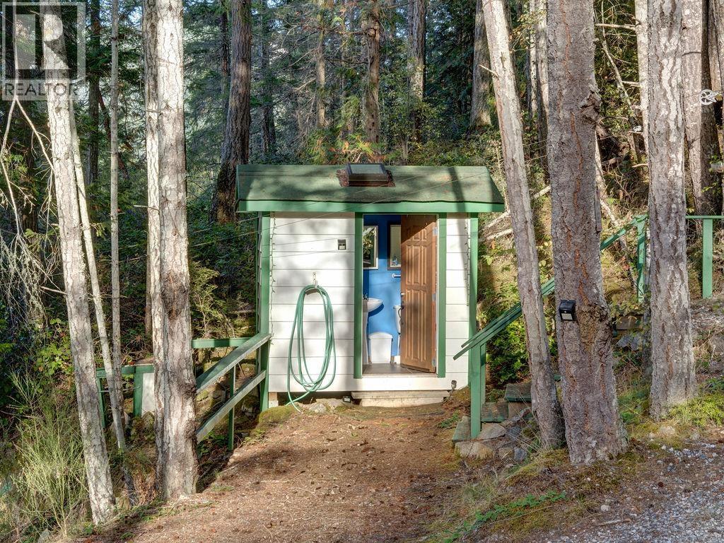 4141 Francis Peninsula Road, Pender Harbour, British Columbia  V0N 2H1 - Photo 31 - R3163439