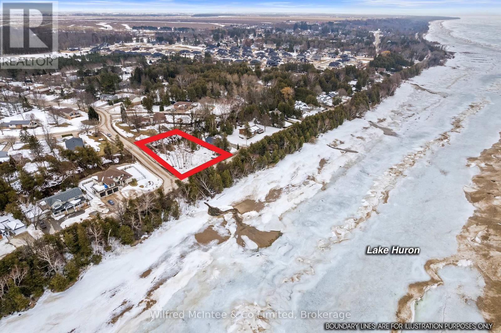 75c Boiler Beach Road, Huron-Kinloss, Ontario  N2Z 6K8 - Photo 3 - X13763010