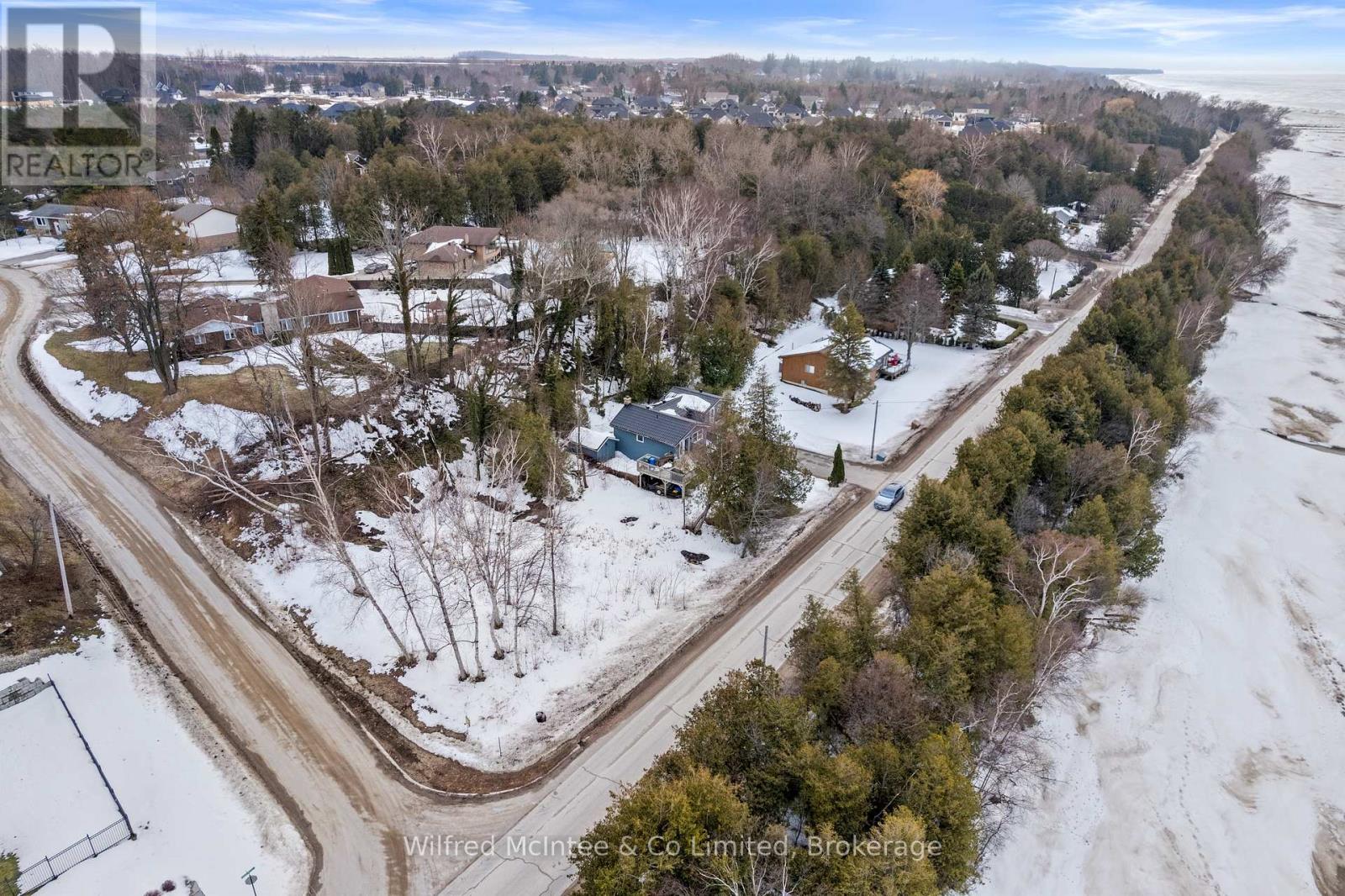 75c Boiler Beach Road, Huron-Kinloss, Ontario  N2Z 6K8 - Photo 5 - X13763010