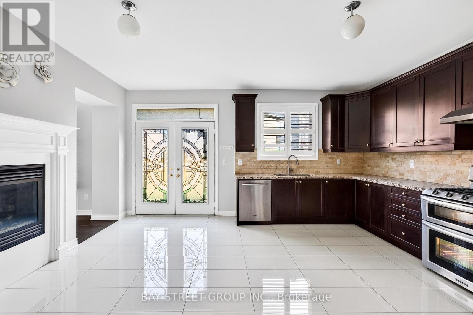 45 Abitibi Lake Drive, Brampton, Ontario  L6R 0Y4 - Photo 11 - W13763038