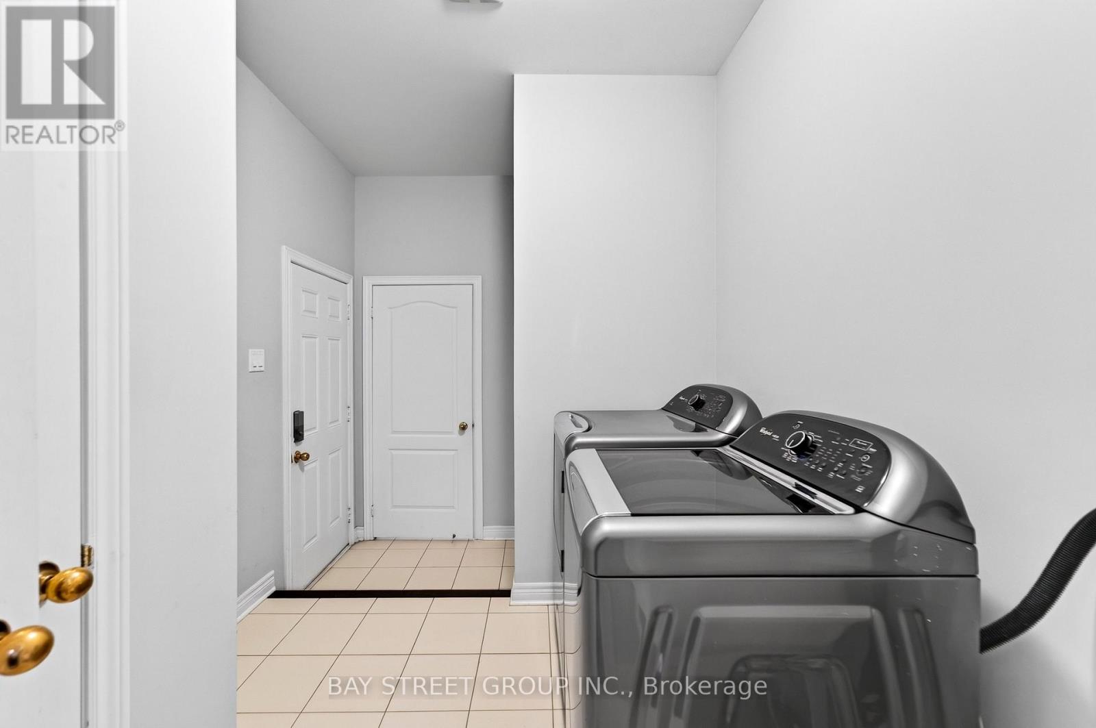 45 Abitibi Lake Drive, Brampton, Ontario  L6R 0Y4 - Photo 18 - W13763038
