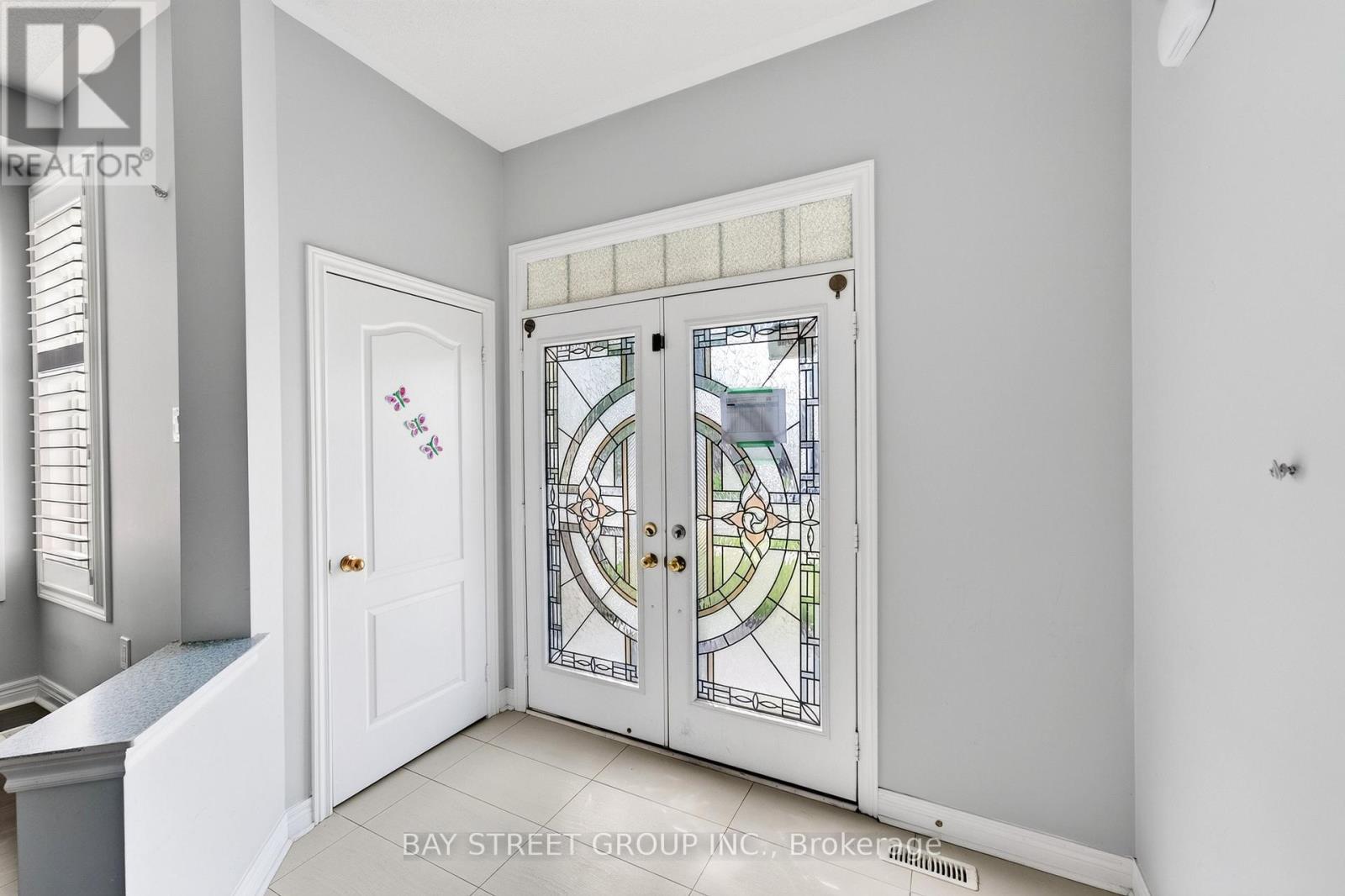 45 Abitibi Lake Drive, Brampton, Ontario  L6R 0Y4 - Photo 6 - W13763038