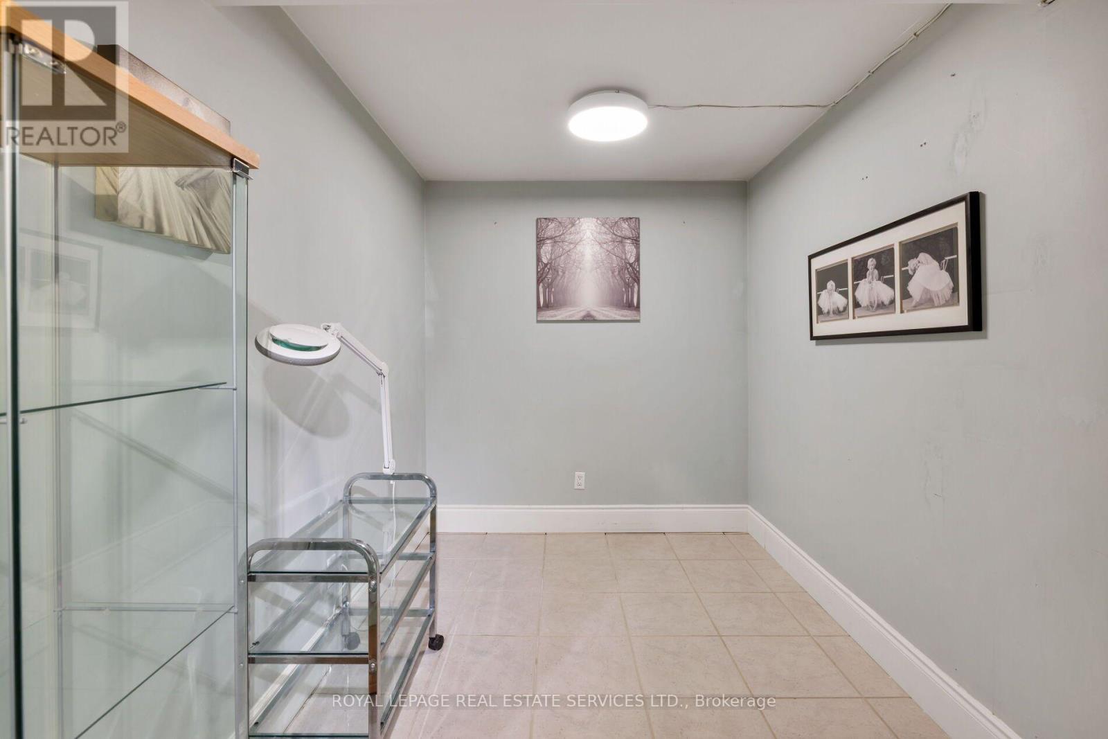 7 - 120 Bronte Road, Oakville, Ontario  L6L 3C1 - Photo 8 - W13763058