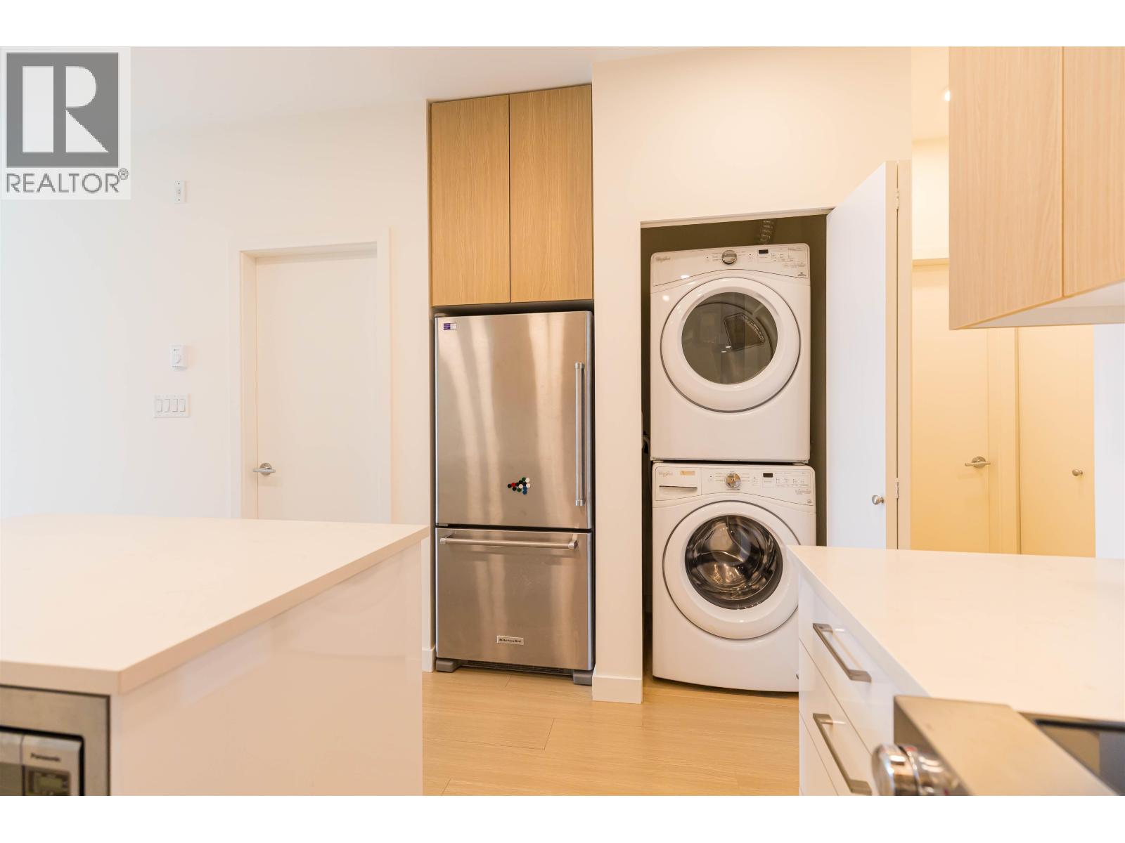 217 5460 Broadway, Burnaby, British Columbia  V5B 0B4 - Photo 9 - R3163192