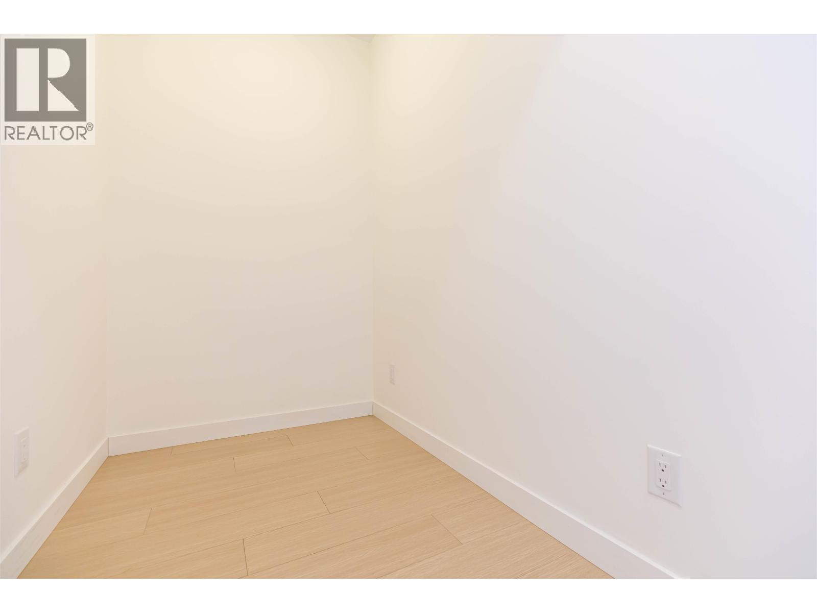 217 5460 Broadway, Burnaby, British Columbia  V5B 0B4 - Photo 23 - R3163192