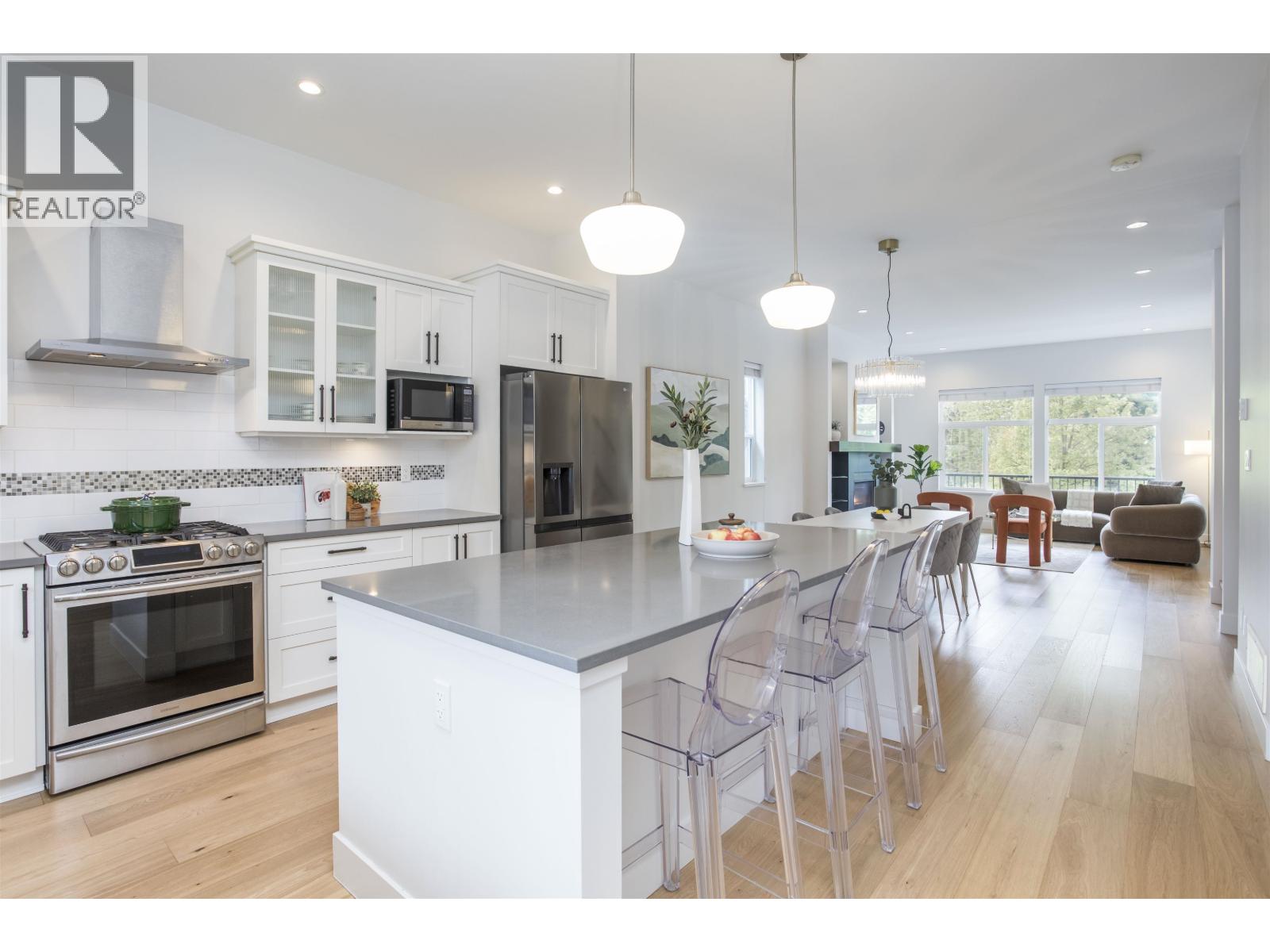 1451 Dayton Street, Coquitlam, British Columbia  V3E 3H2 - Photo 6 - R3163050