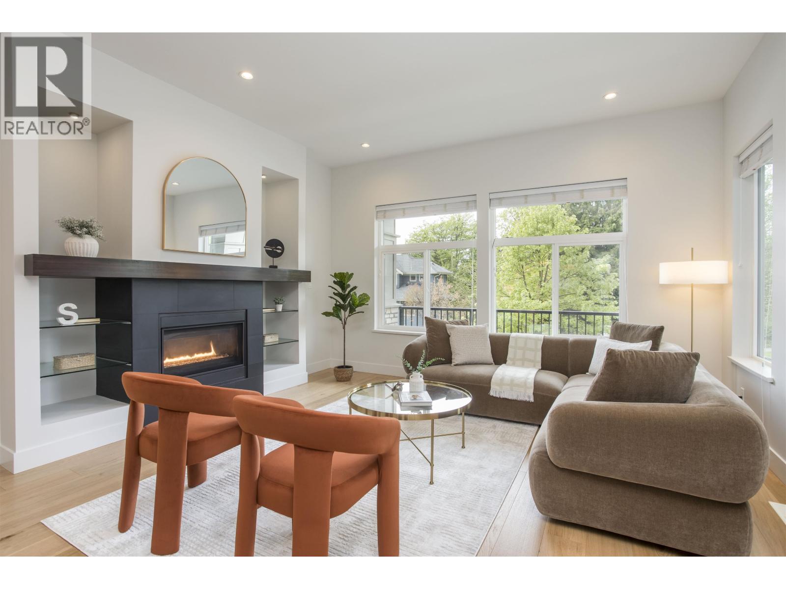 1451 Dayton Street, Coquitlam, British Columbia  V3E 3H2 - Photo 8 - R3163050