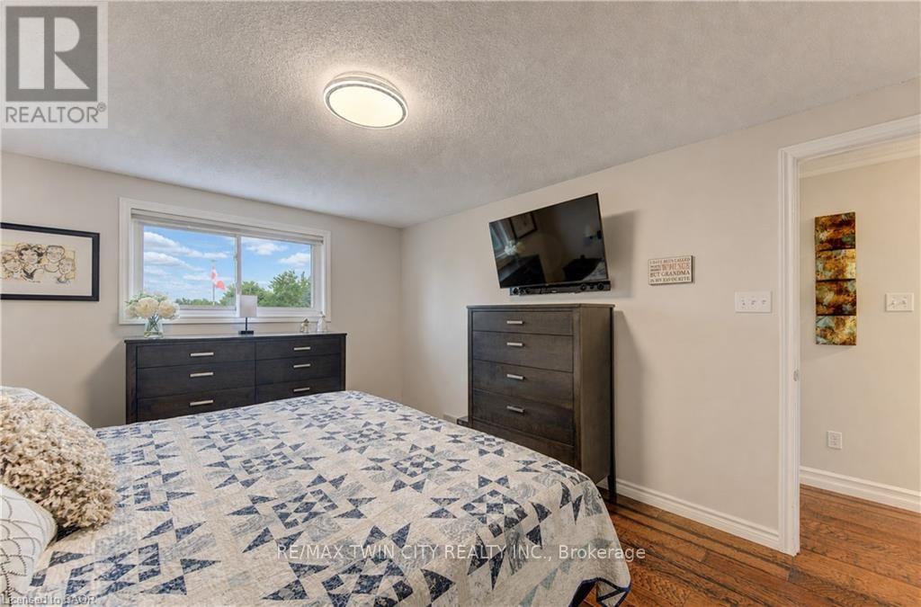 11 Woodborough Place, Cambridge, Ontario  N1R 7W8 - Photo 17 - X13763030