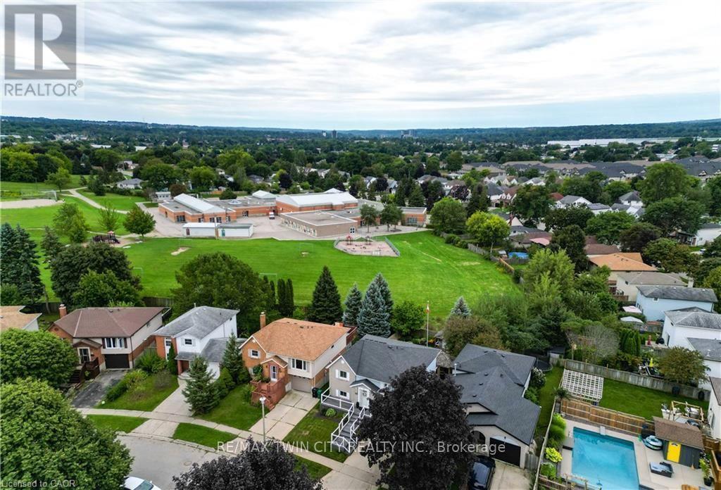 11 Woodborough Place, Cambridge, Ontario  N1R 7W8 - Photo 39 - X13763030