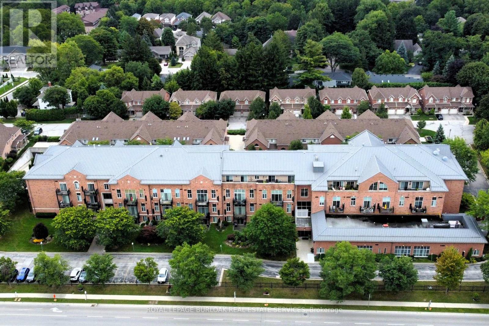 111 - 262 DUNDAS STREET E, Hamilton, Ontario