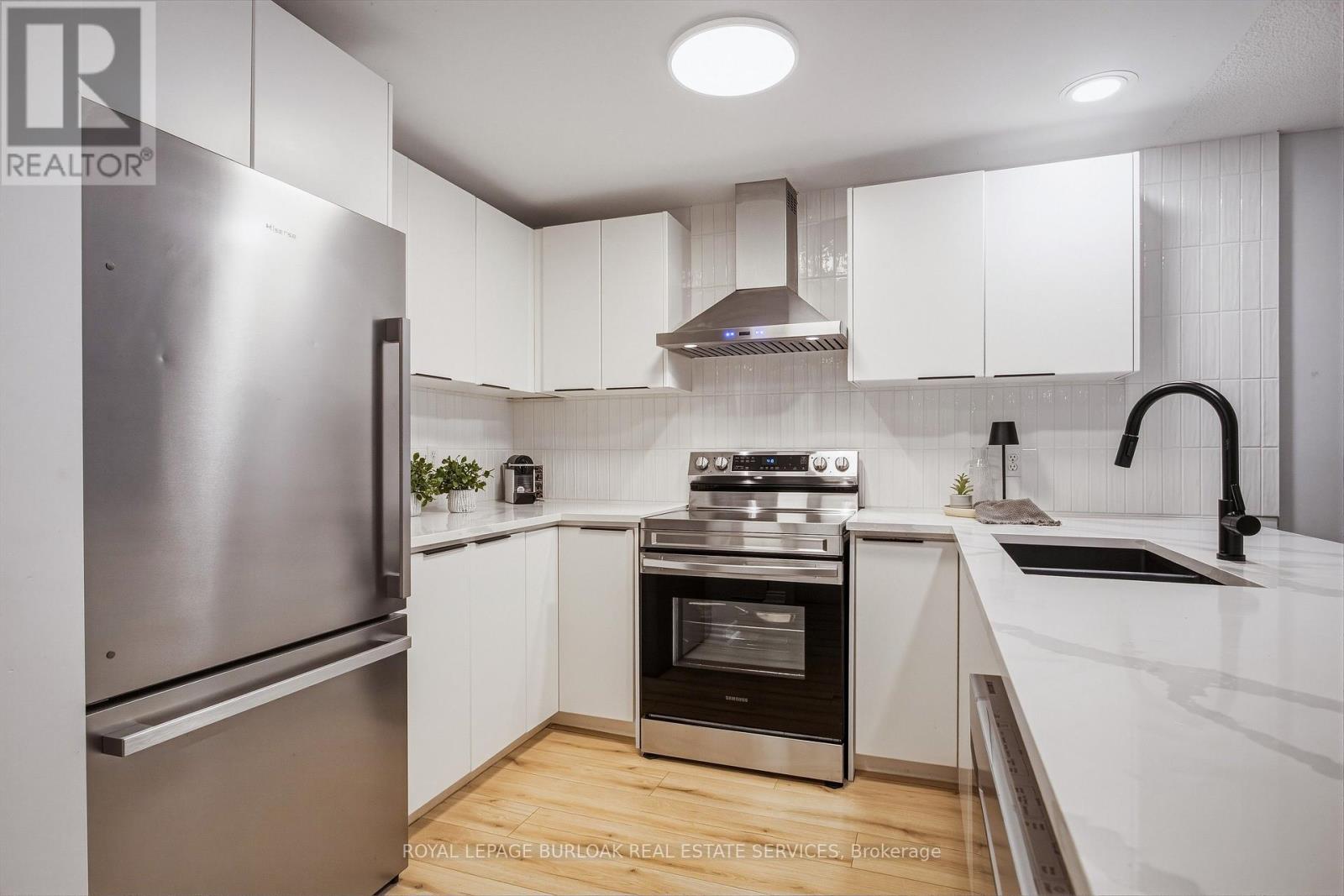 111 - 262 Dundas Street E, Hamilton, Ontario  L0R 2H4 - Photo 8 - X13763060