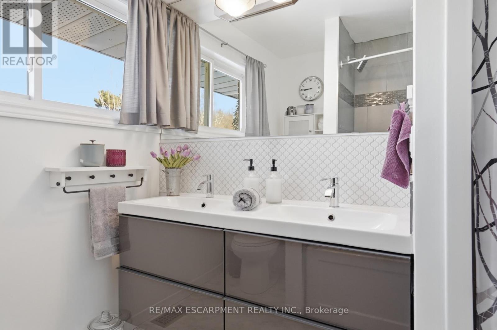 81 Thomson Drive, Hamilton, Ontario  L8B 0G5 - Photo 21 - X13763082