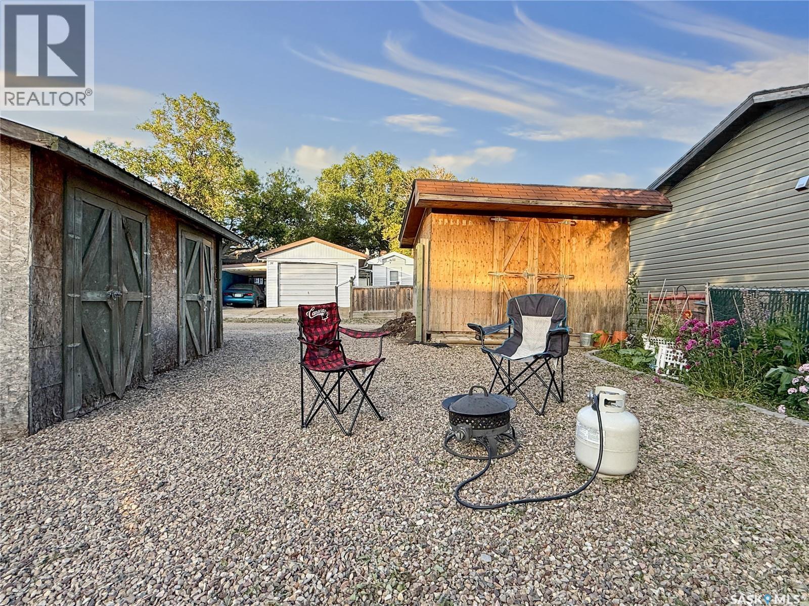 33 7th Avenue Ne, Swift Current, Saskatchewan  S9H 2N2 - Photo 41 - SK047888