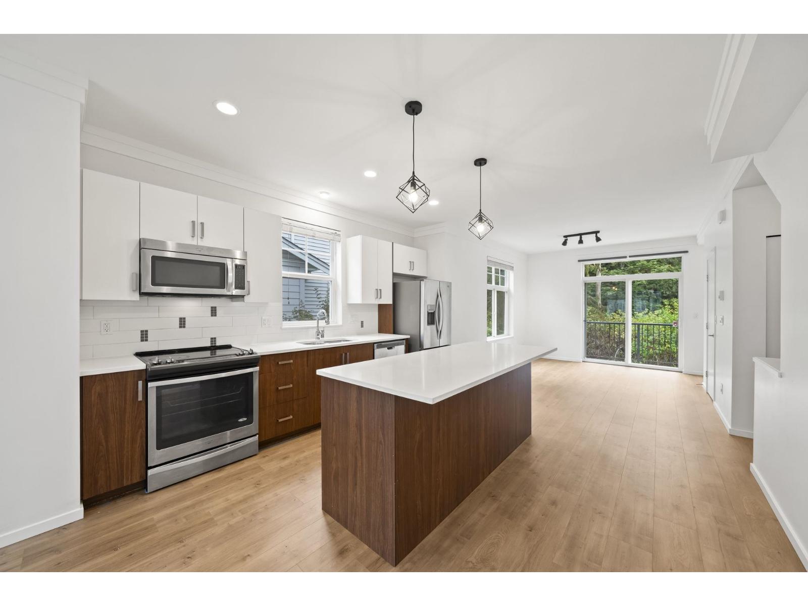 81 5858 142 Street, Surrey, British Columbia  V3X 0H2 - Photo 1 - R3162840