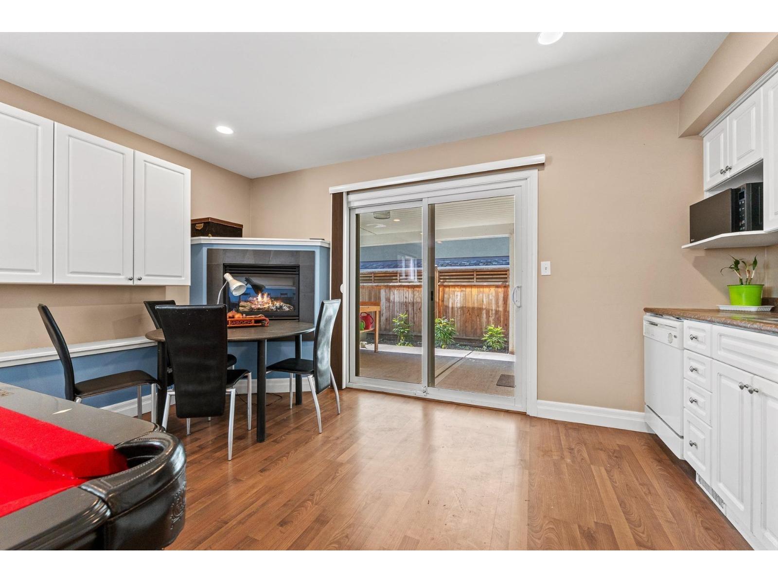 952 Kent Street, White Rock, British Columbia  V4B 4T1 - Photo 20 - R3163017
