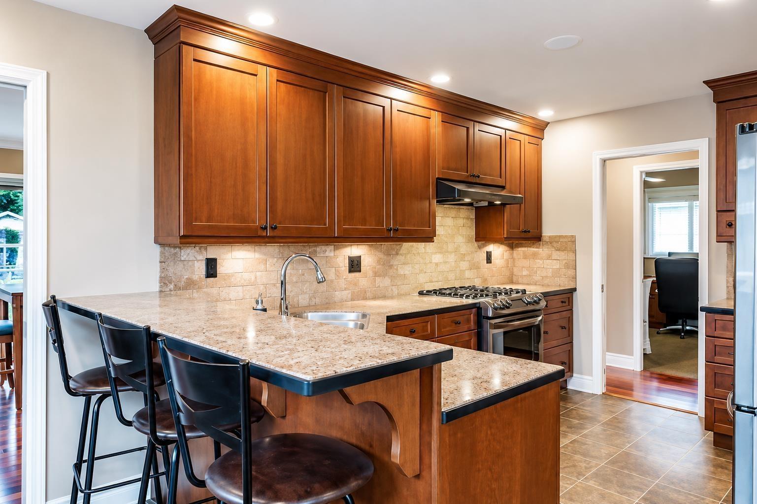 952 Kent Street, White Rock, British Columbia  V4B 4T1 - Photo 12 - R3163017