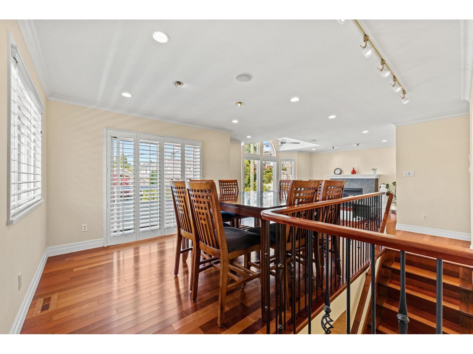 952 Kent Street, White Rock, British Columbia  V4B 4T1 - Photo 14 - R3163017