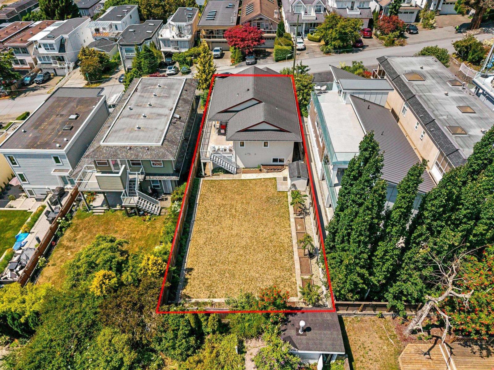 952 Kent Street, White Rock, British Columbia  V4B 4T1 - Photo 28 - R3163017
