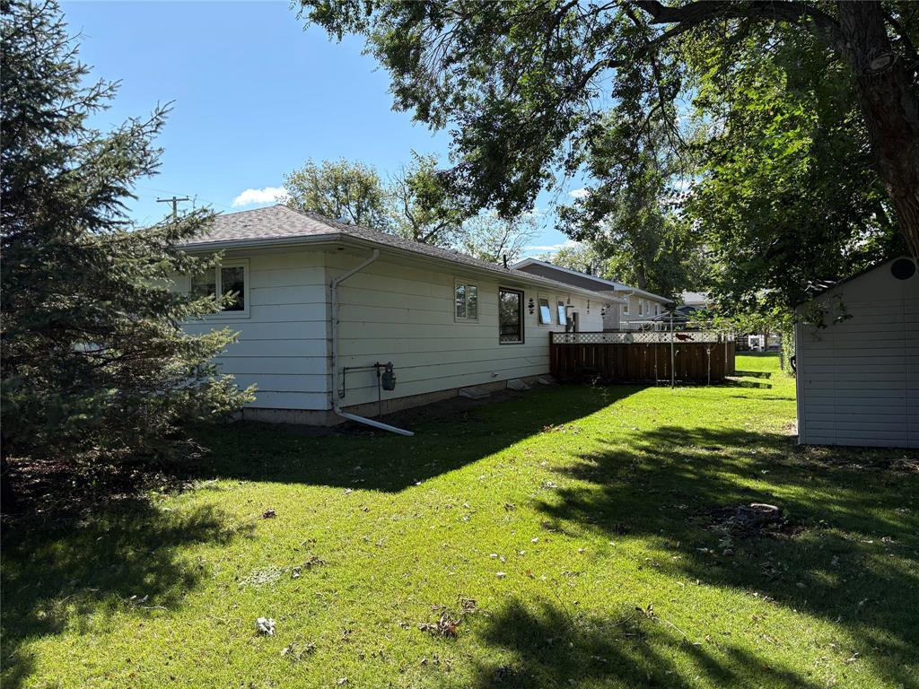 109 Lakeview Avenue, Killarney, Manitoba  R0K 1G0 - Photo 4 - 202622601
