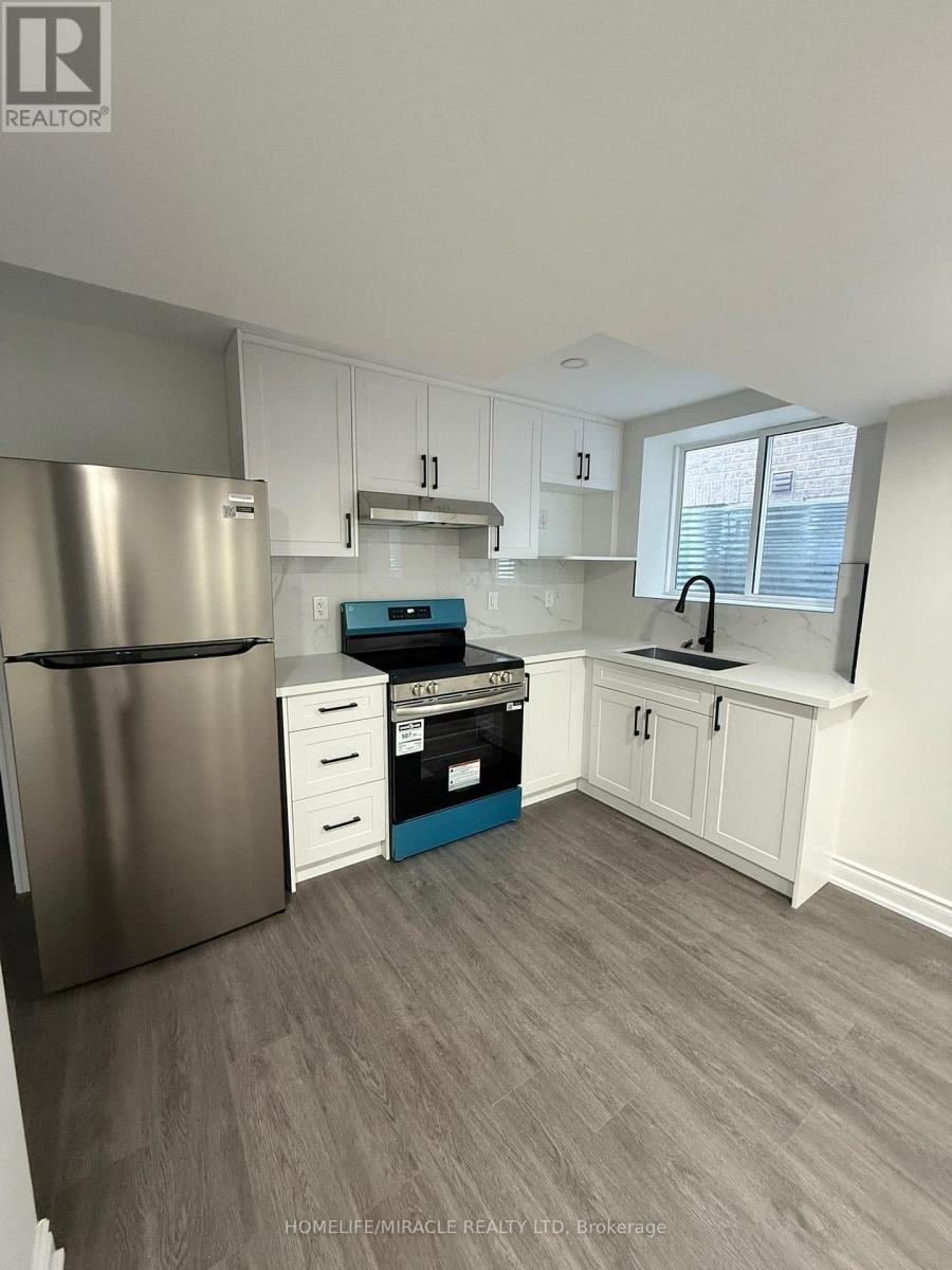 BSMT - 24 PHOENIX BOULEVARD, Barrie, Ontario
