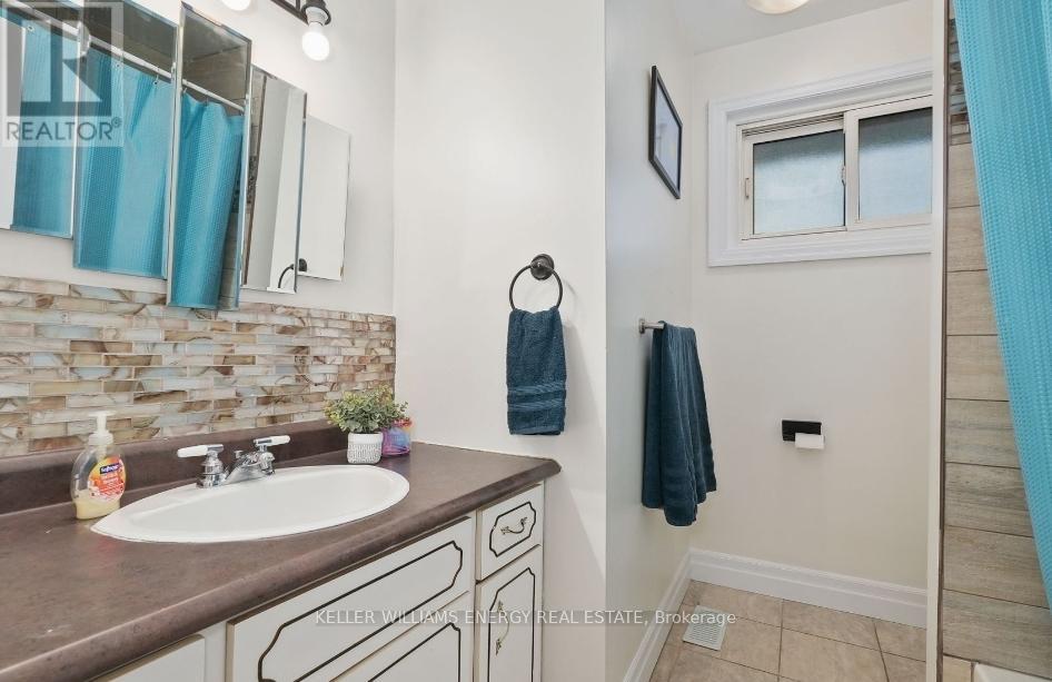 7 Glenarden Crescent, Belleville, Ontario  K8P 2B9 - Photo 11 - X13763140