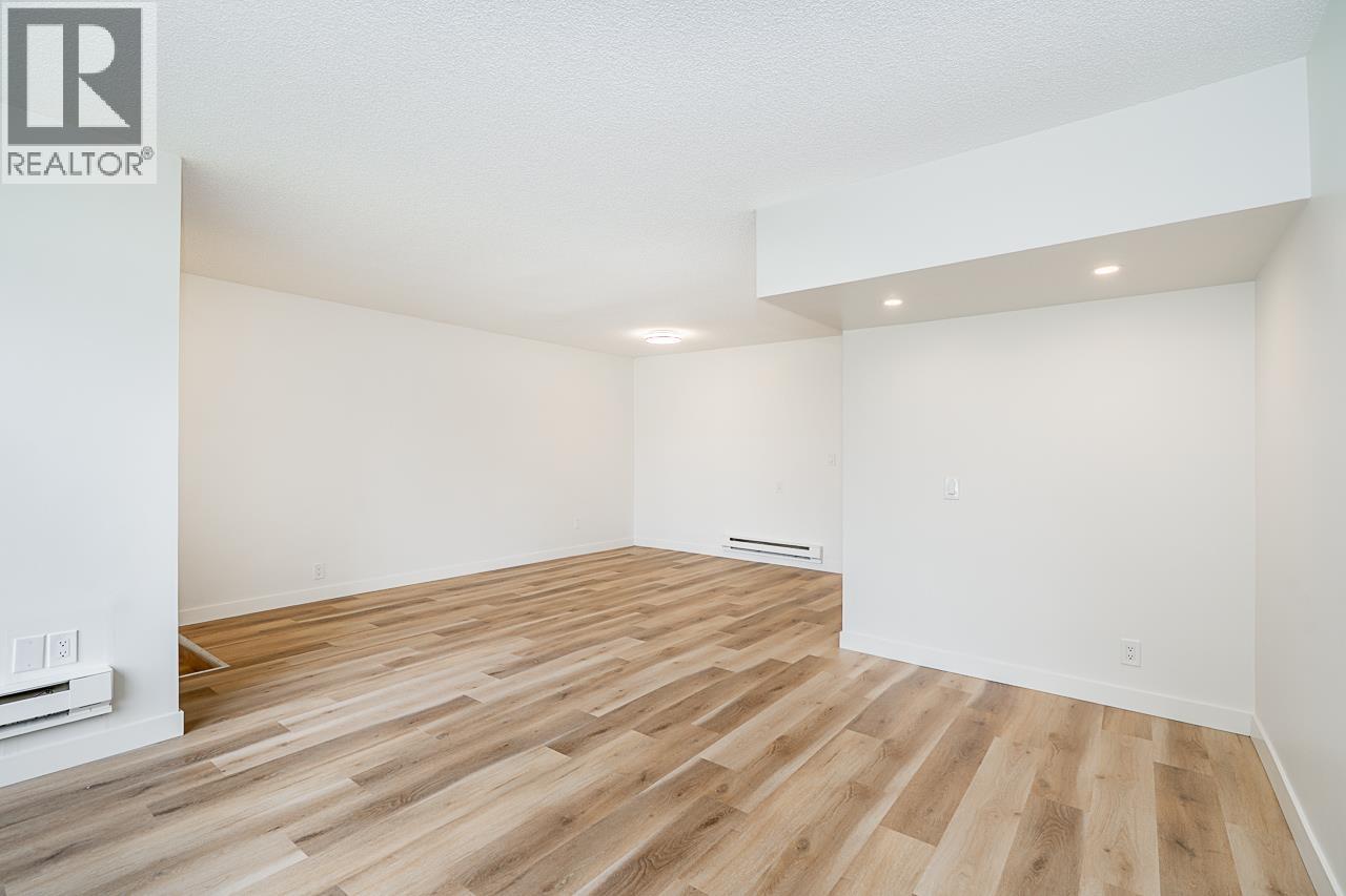 3363 Sefton Street, Port Coquitlam, British Columbia V3B 5C9 - Photo 10 - R3163306