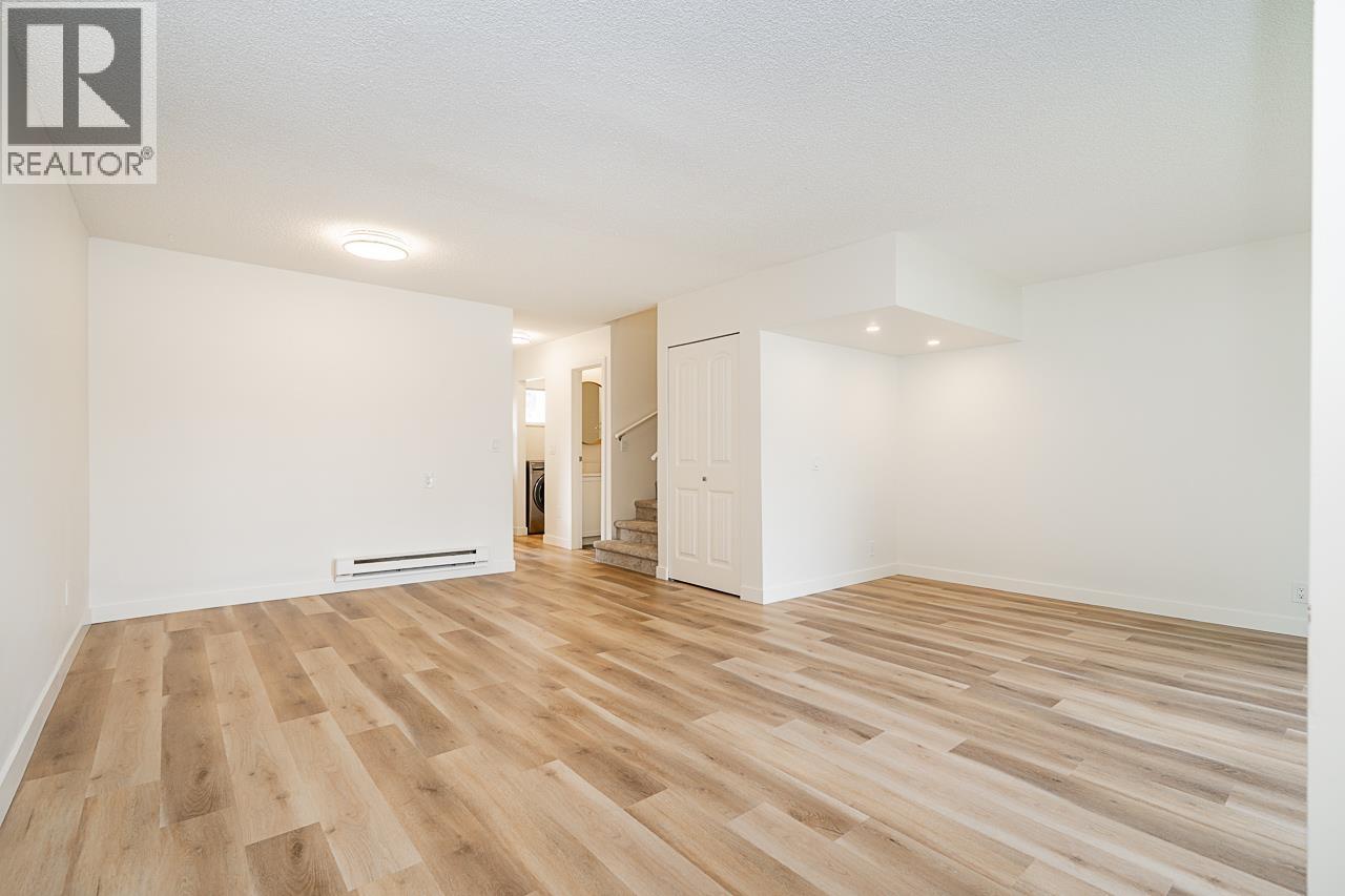 3363 Sefton Street, Port Coquitlam, British Columbia V3B 5C9 - Photo 11 - R3163306