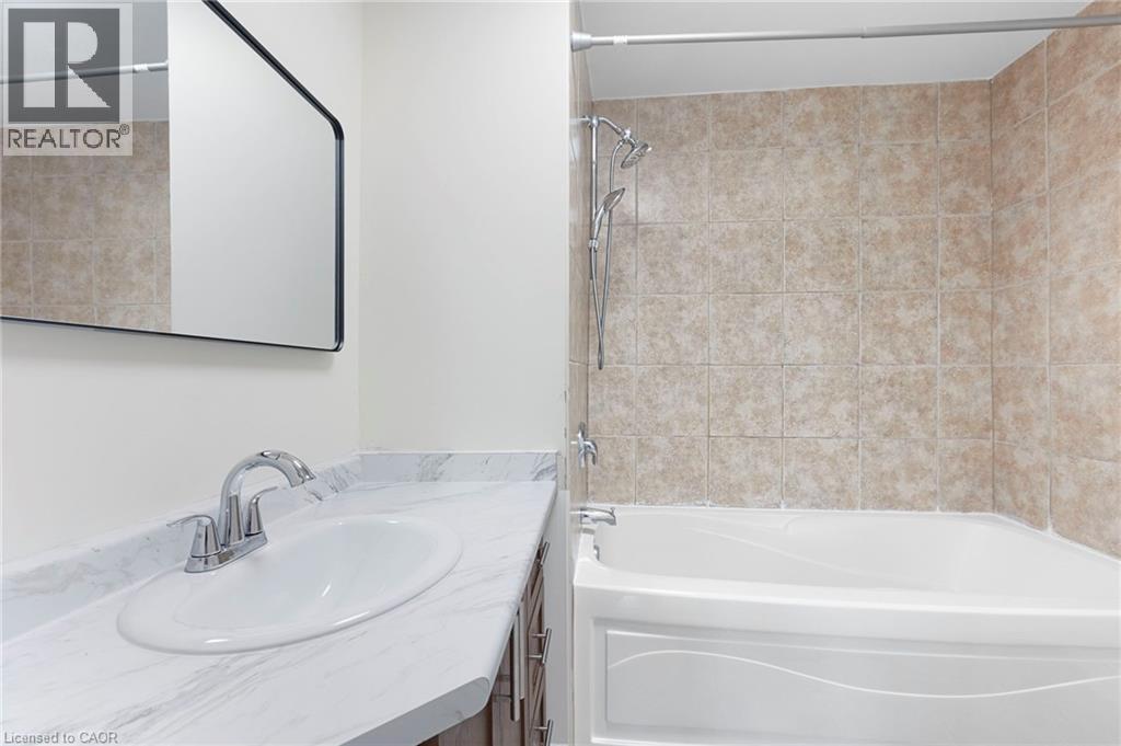 35 Thames Way, Mount Hope, Ontario  L0R 1W0 - Photo 26 - 40861573