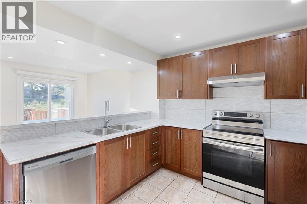 35 Thames Way, Mount Hope, Ontario  L0R 1W0 - Photo 15 - 40861573