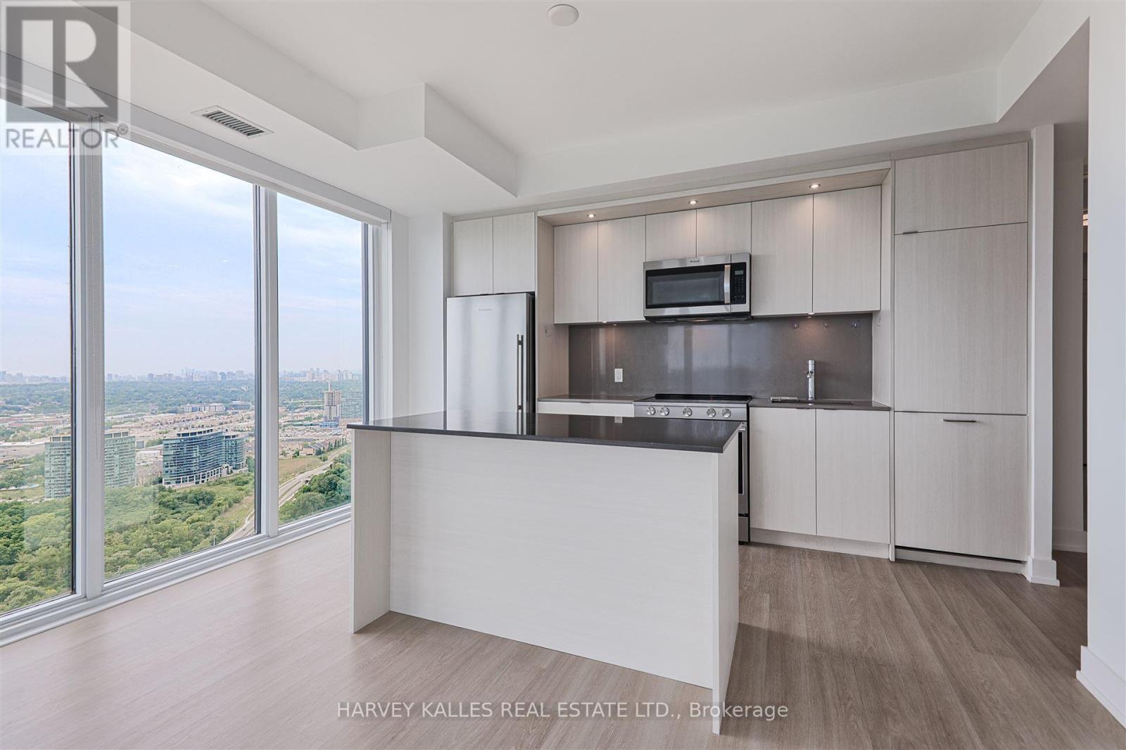4209 - 30 Inn On The Park Drive, Toronto, Ontario  M3C 0P8 - Photo 10 - C13763114