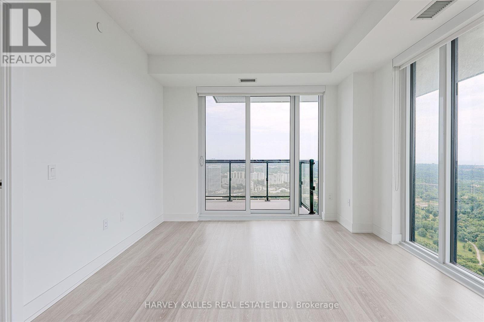 4209 - 30 Inn On The Park Drive, Toronto, Ontario  M3C 0P8 - Photo 24 - C13763114