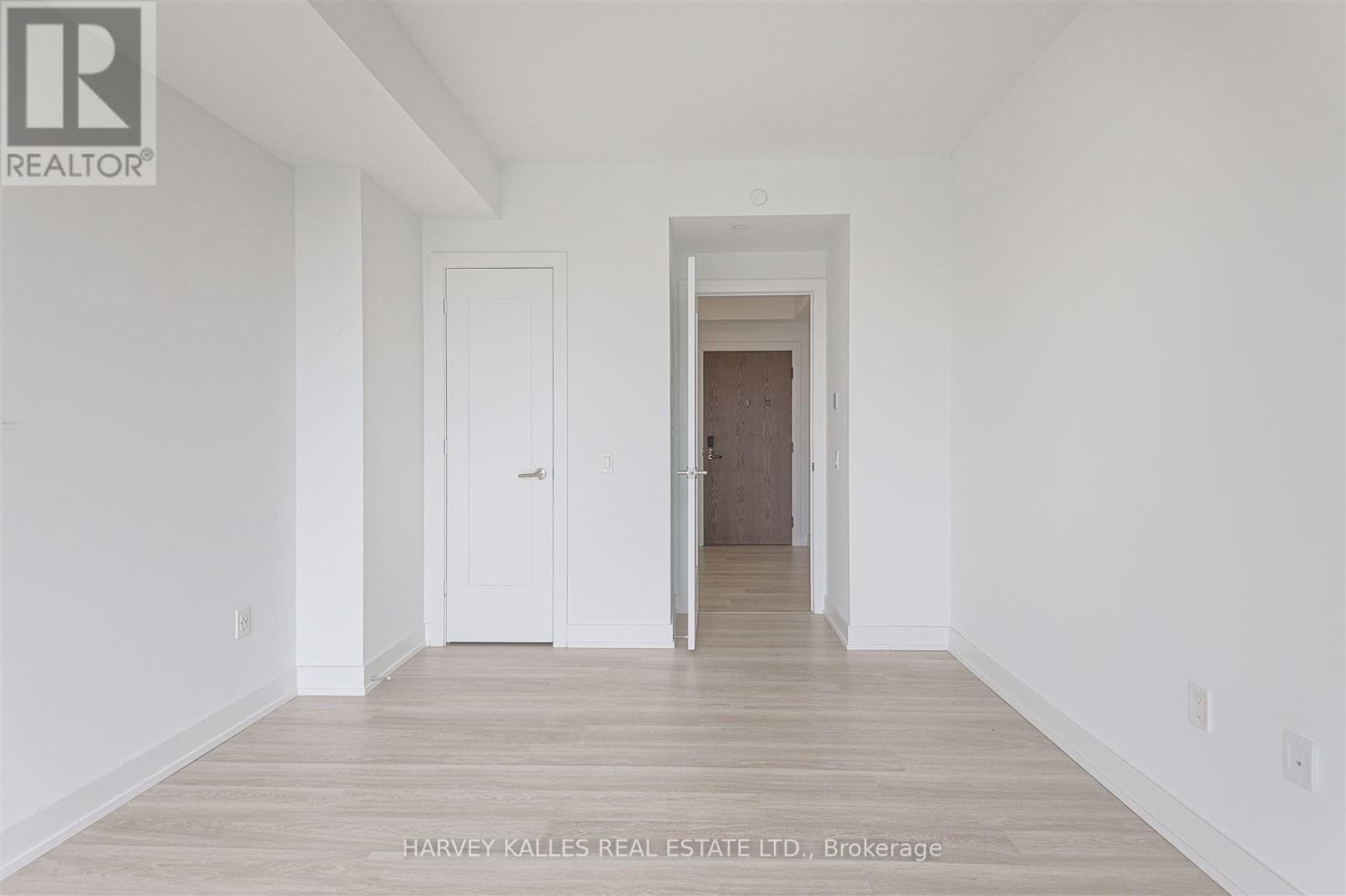 4209 - 30 Inn On The Park Drive, Toronto, Ontario  M3C 0P8 - Photo 32 - C13763114