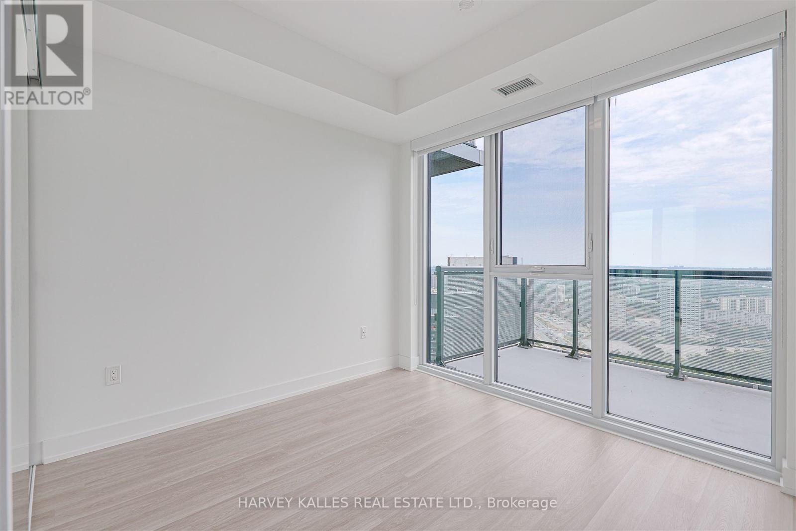 4209 - 30 Inn On The Park Drive, Toronto, Ontario  M3C 0P8 - Photo 35 - C13763114