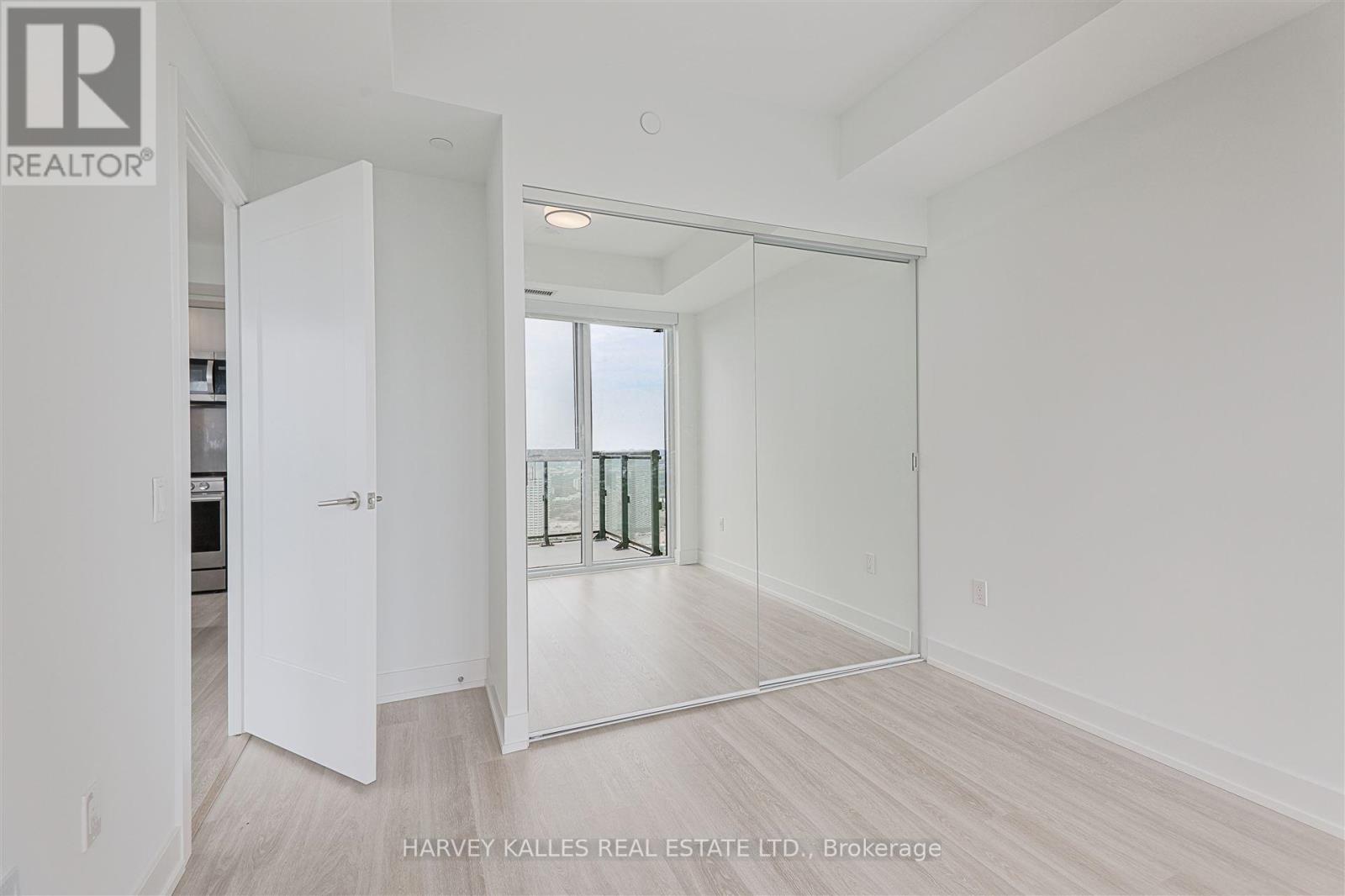 4209 - 30 Inn On The Park Drive, Toronto, Ontario  M3C 0P8 - Photo 37 - C13763114