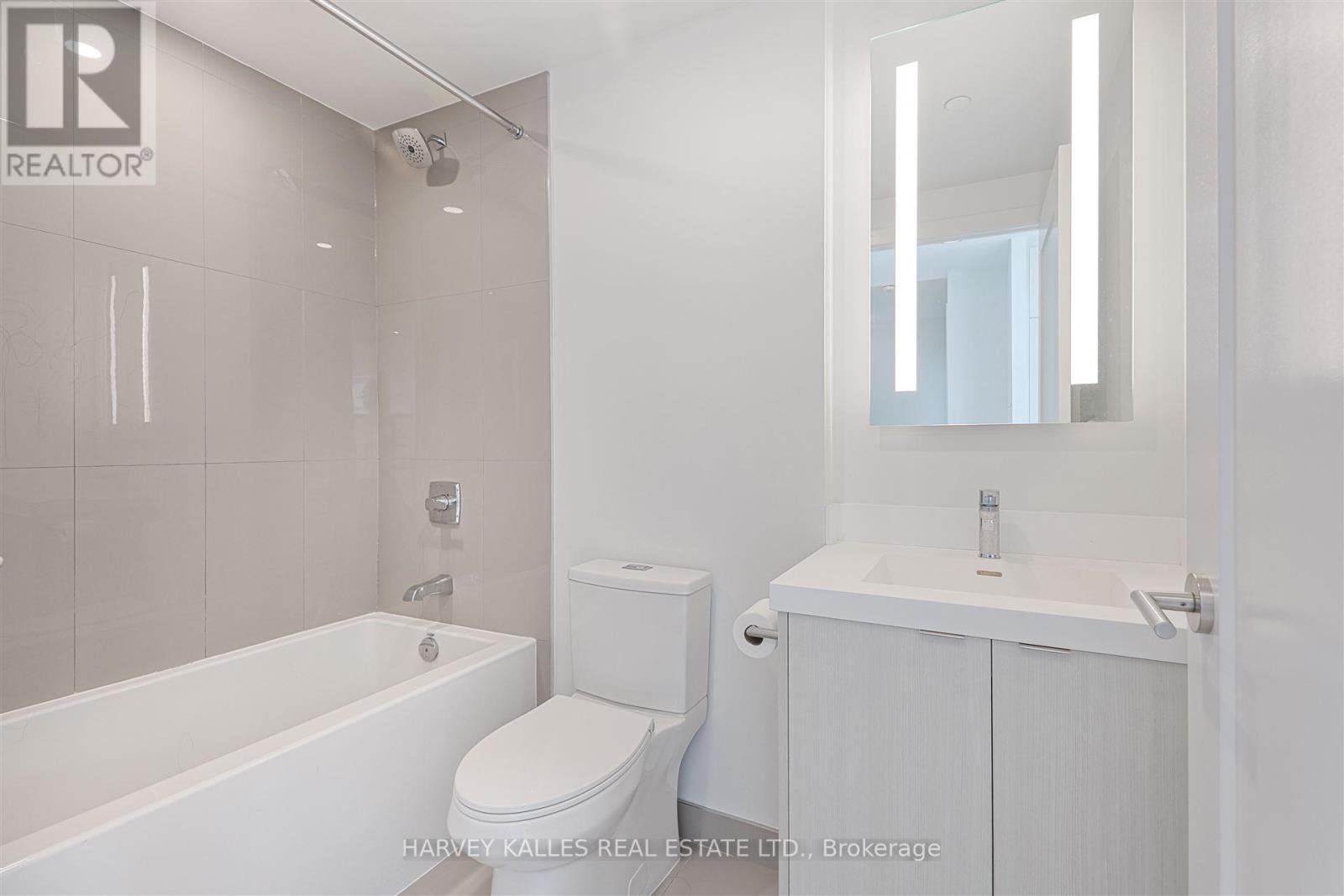 4209 - 30 Inn On The Park Drive, Toronto, Ontario  M3C 0P8 - Photo 38 - C13763114