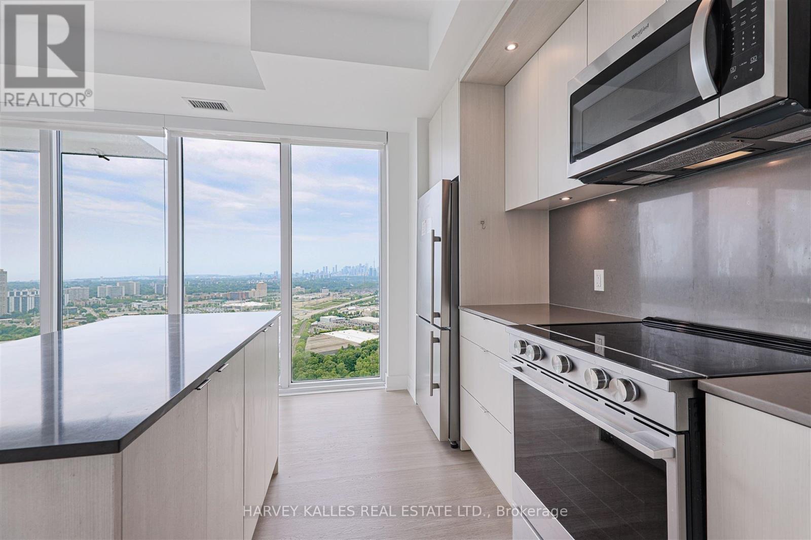 4209 - 30 Inn On The Park Drive, Toronto, Ontario  M3C 0P8 - Photo 8 - C13763114