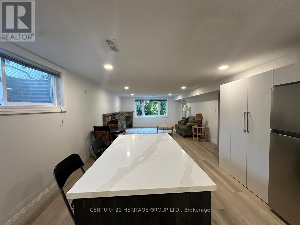 115 Banstock Drive, Toronto, Ontario  M2K 2H7 - Photo 4 - C13763136