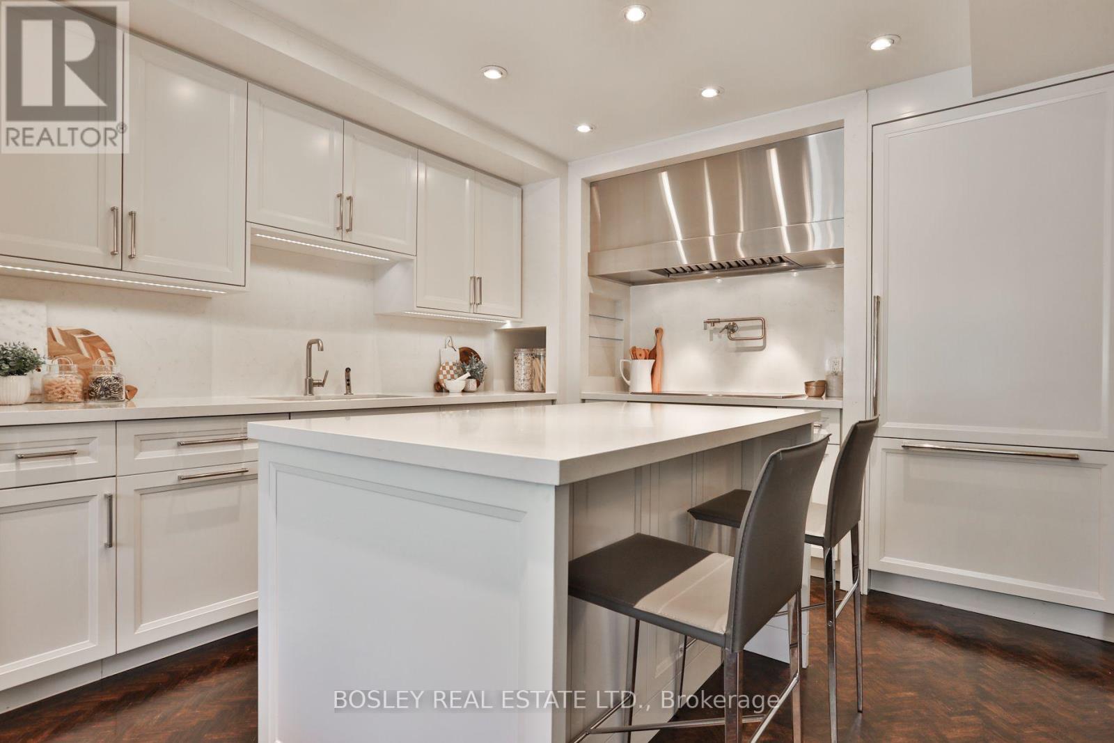101 - 4 Lowther Avenue, Toronto, Ontario  M5R 1C6 - Photo 7 - C13763186