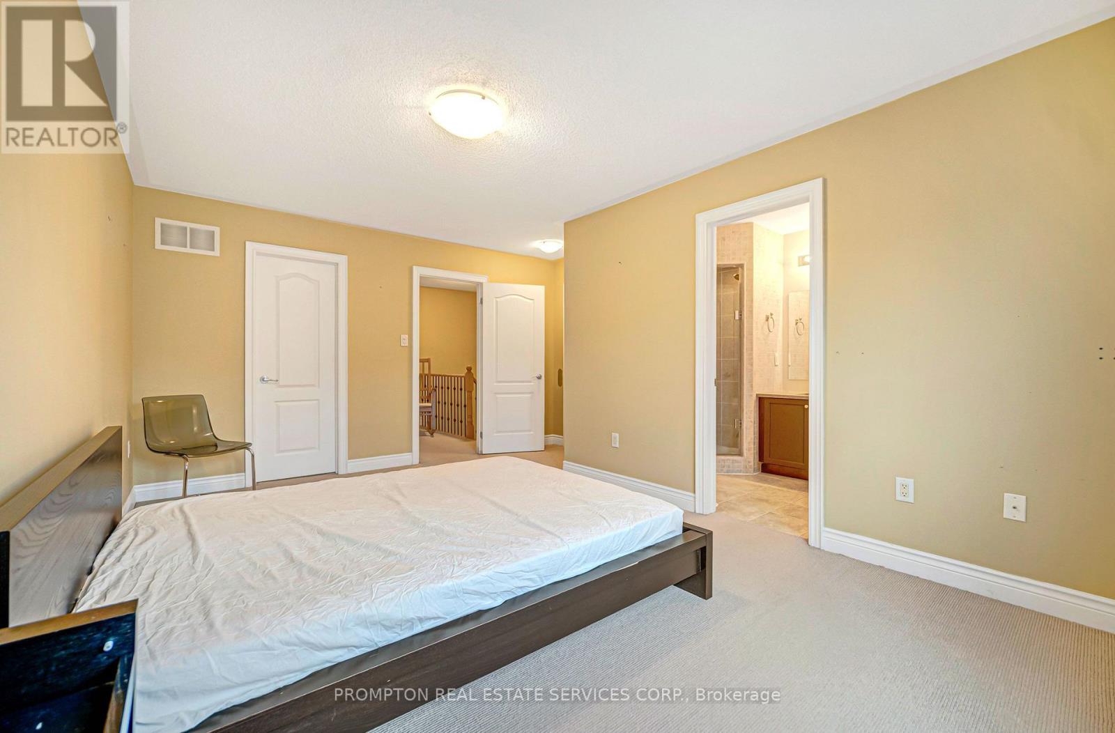 13 Flook Lane, Toronto, Ontario  M2R 3Y5 - Photo 15 - C13763222