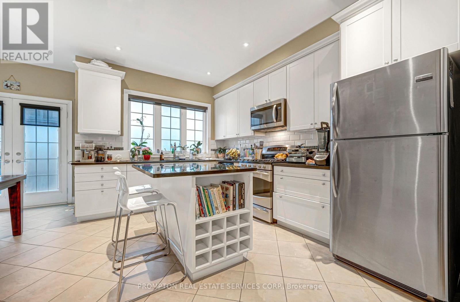 13 Flook Lane, Toronto, Ontario  M2R 3Y5 - Photo 6 - C13763222