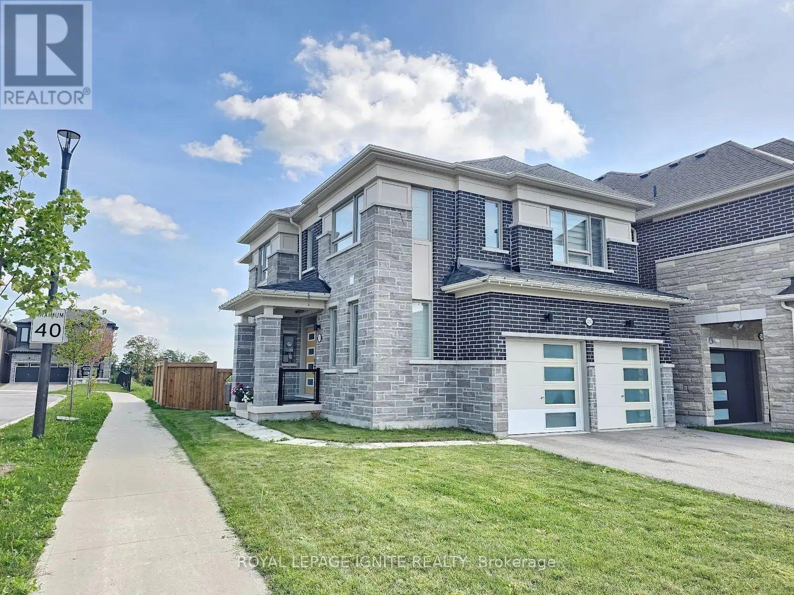 3250 Chimney Swift Crescent, Pickering, Ontario  L1X 0N3 - Photo 1 - E13763178