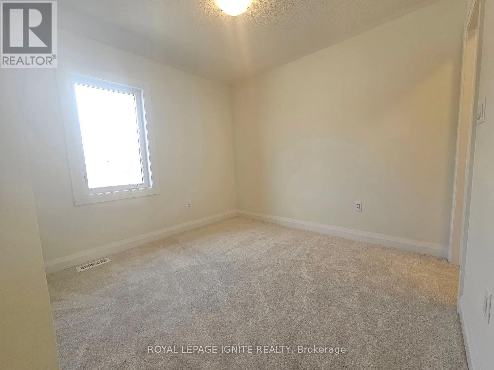 3250 Chimney Swift Crescent, Pickering, Ontario  L1X 0N3 - Photo 17 - E13763178