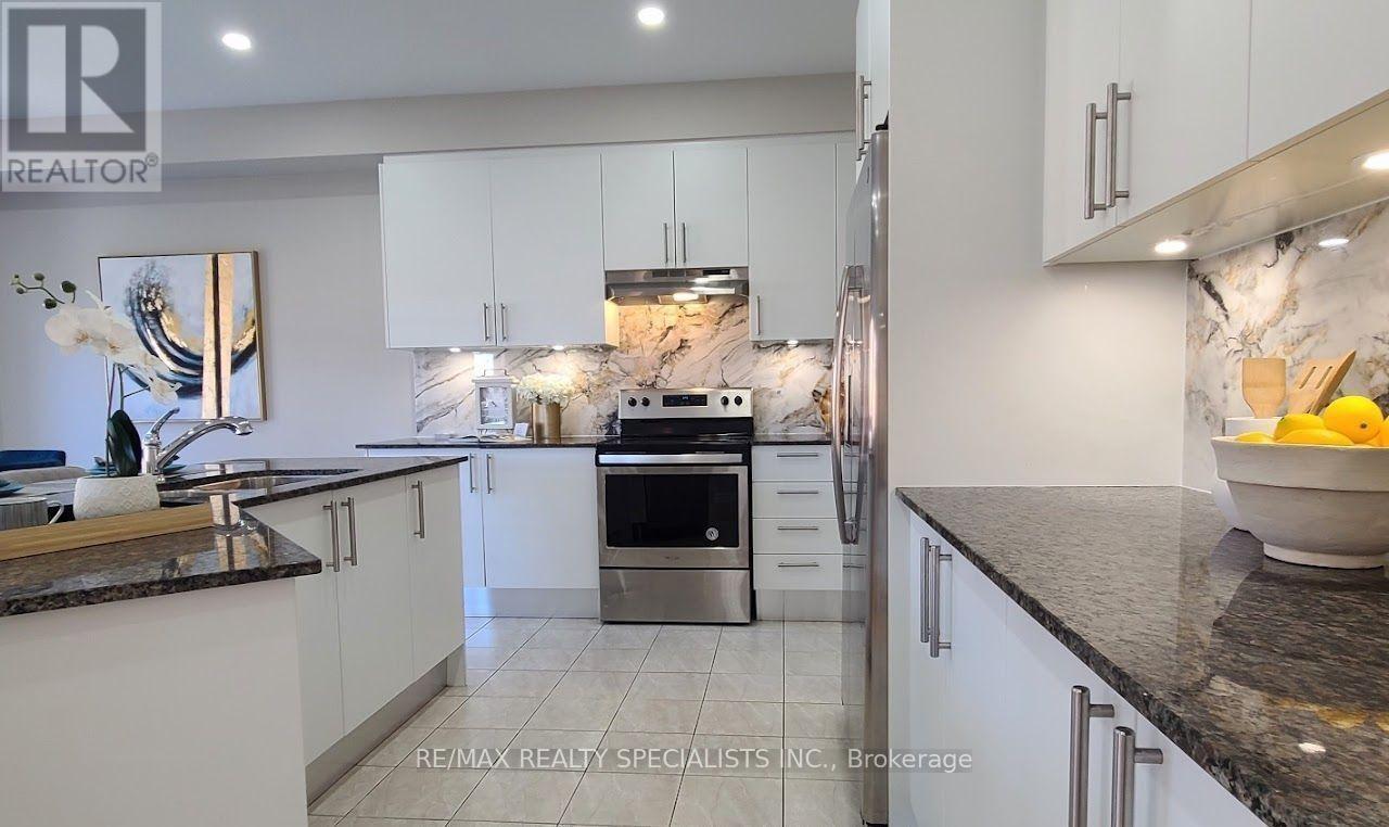 186 Lyle Drive, Clarington, Ontario  L1C 0V6 - Photo 7 - E13763206