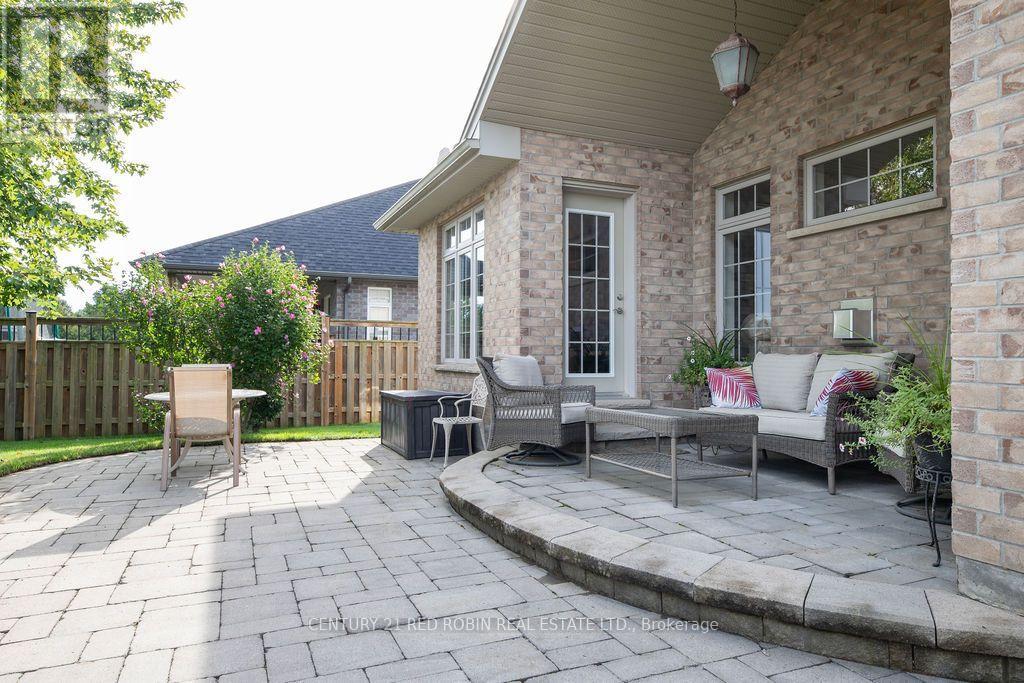 468 Macdonald Street, Strathroy-Caradoc, Ontario  N7G 0C8 - Photo 39 - X13760532