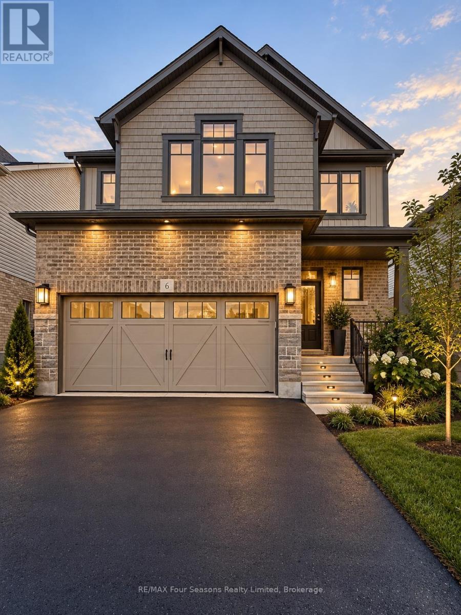 6 Bassett Street, Collingwood, Ontario  L9Y 3B7 - Photo 1 - S13763116