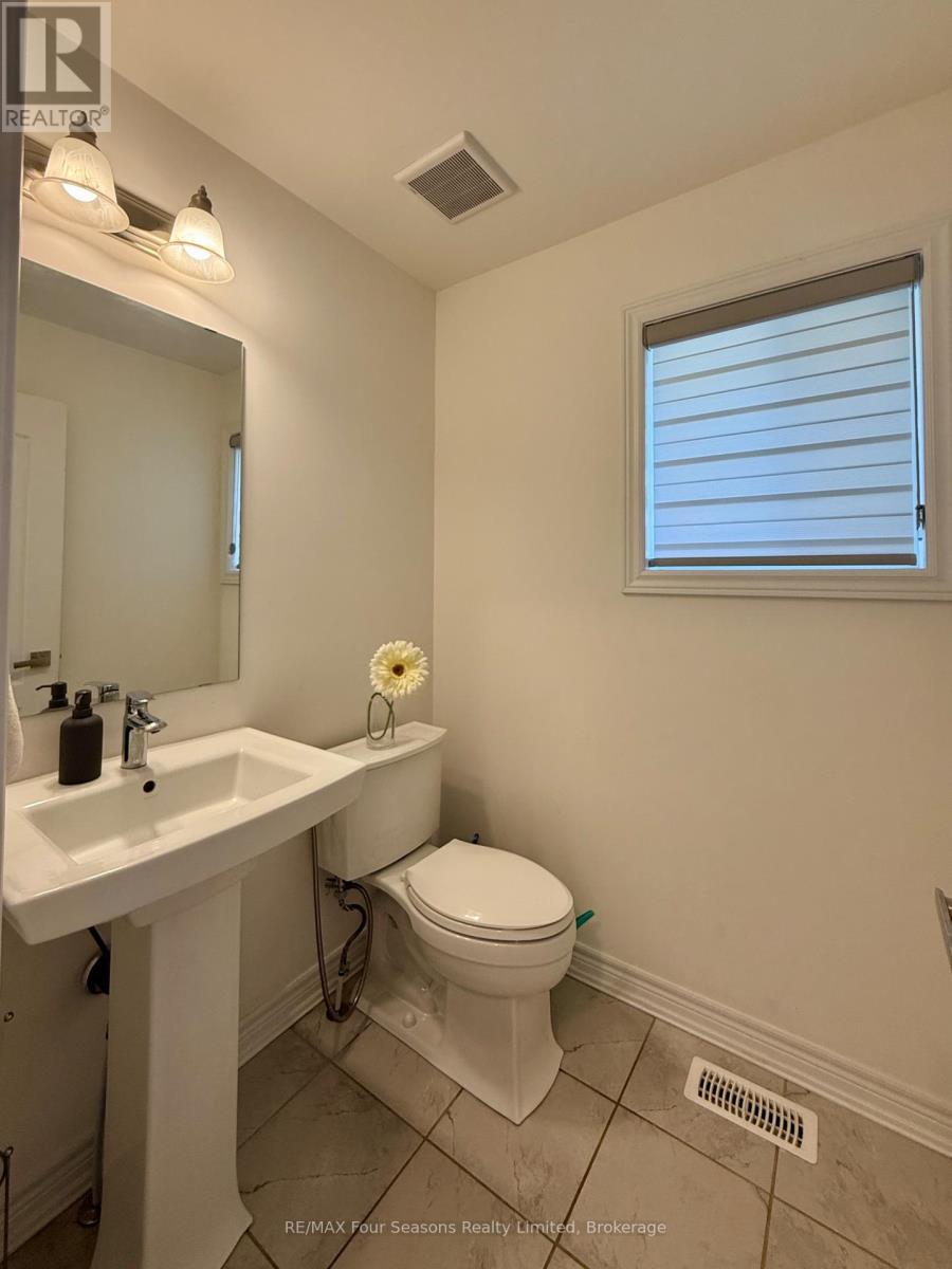 6 Bassett Street, Collingwood, Ontario  L9Y 3B7 - Photo 18 - S13763116