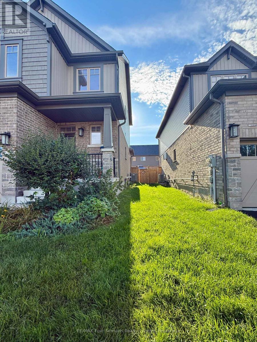 6 Bassett Street, Collingwood, Ontario  L9Y 3B7 - Photo 37 - S13763116