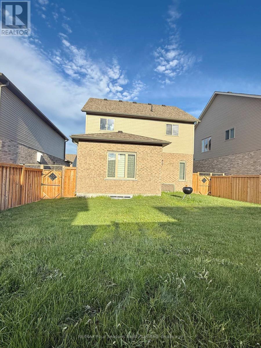 6 Bassett Street, Collingwood, Ontario  L9Y 3B7 - Photo 39 - S13763116