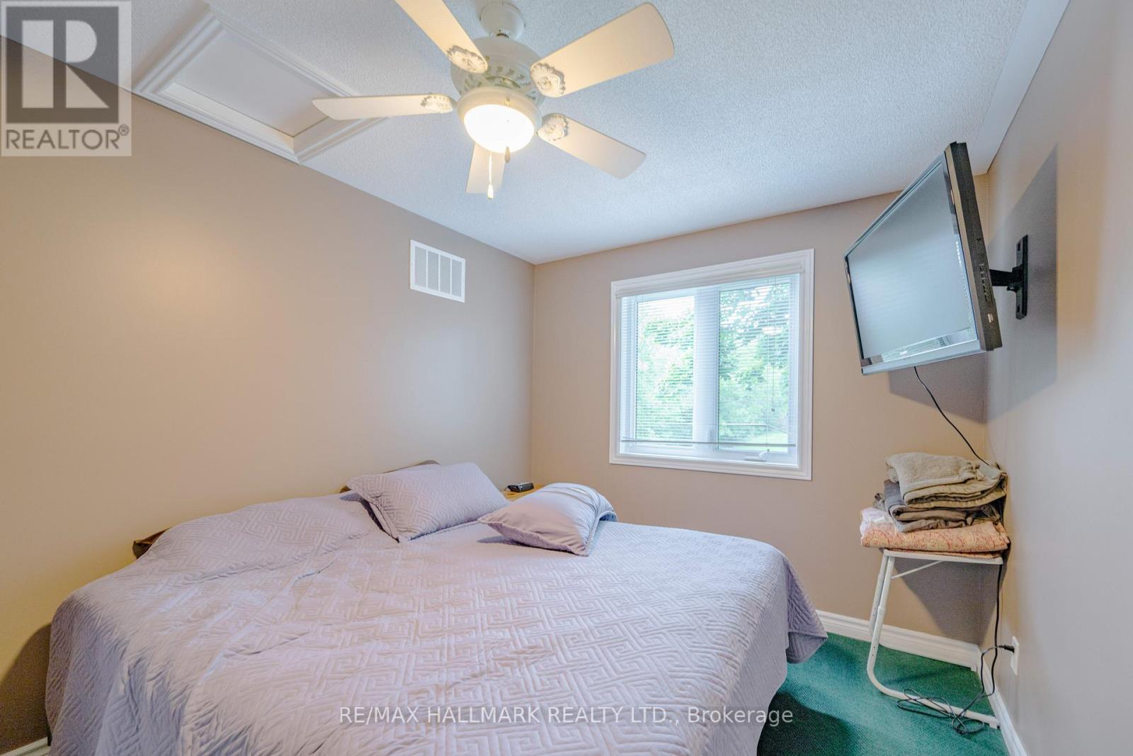 361 Lake Drive N, Georgina, Ontario  L4P 3C8 - Photo 11 - N13763102